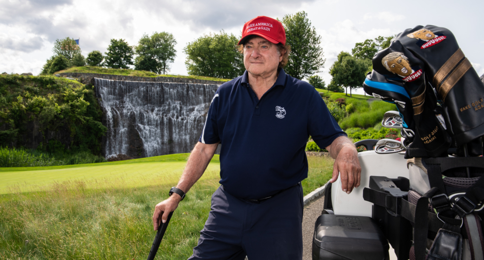 Gillian Laub, Dad playing golf, 2019. © Gillian Laub
